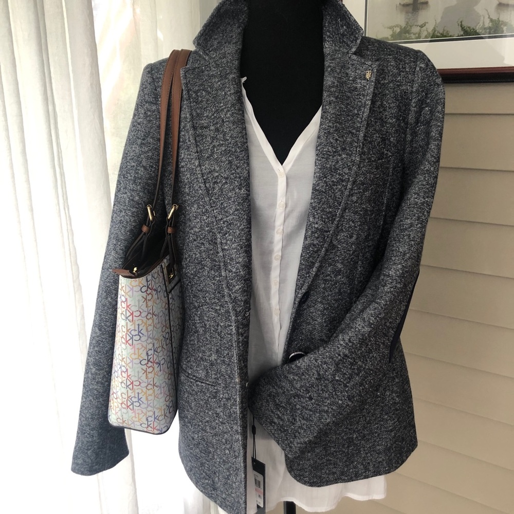 Tommy Hilfiger Two Button Blazer w/Elbow Patches - Picture 1 of 12